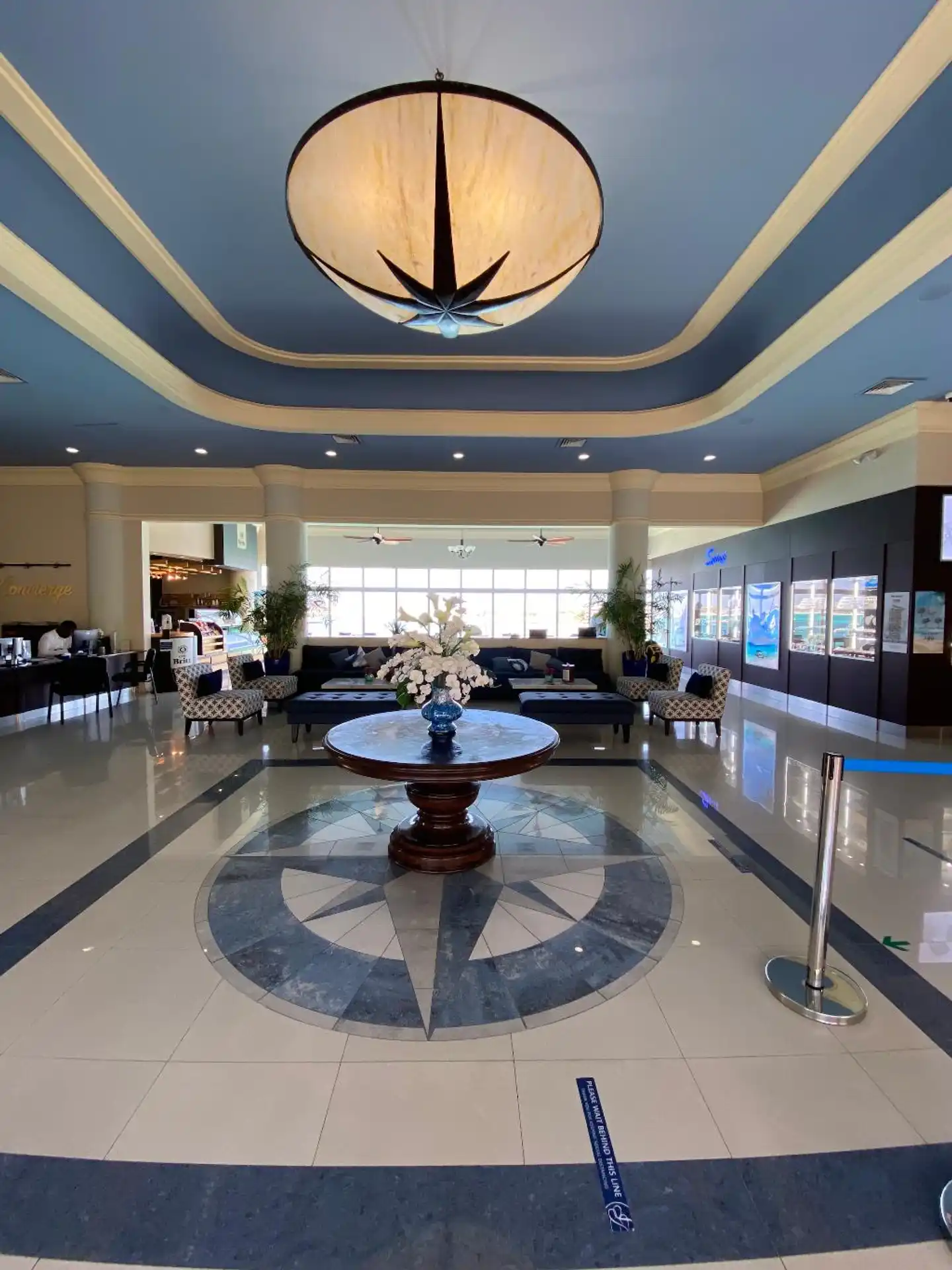 Simpson Bay Resort & Marina Lobby