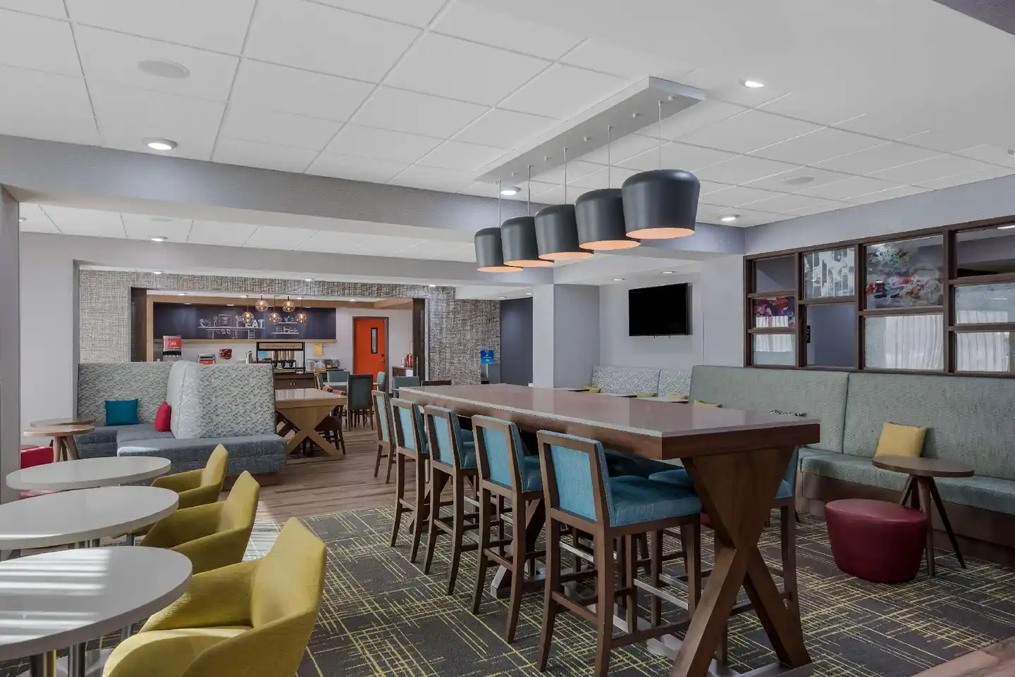 Hampton Inn Williams Bar