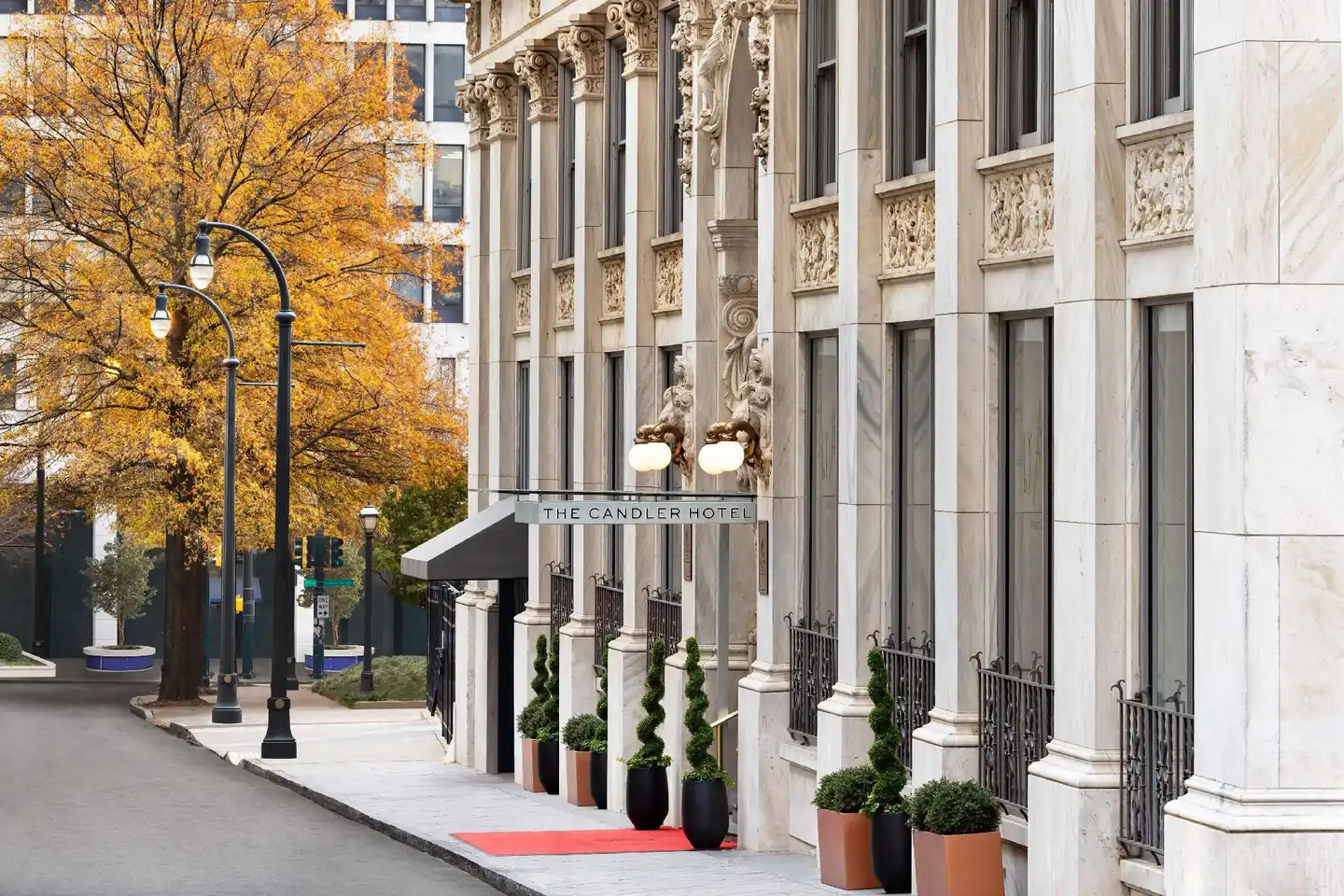 The Candler Hotel Atlanta, Curio Collection by Hilton Aussenansicht