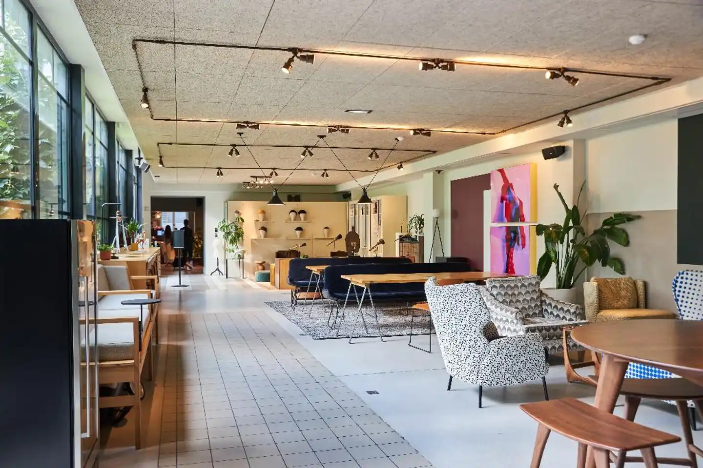 LE GRAND QUARTIER Lobby