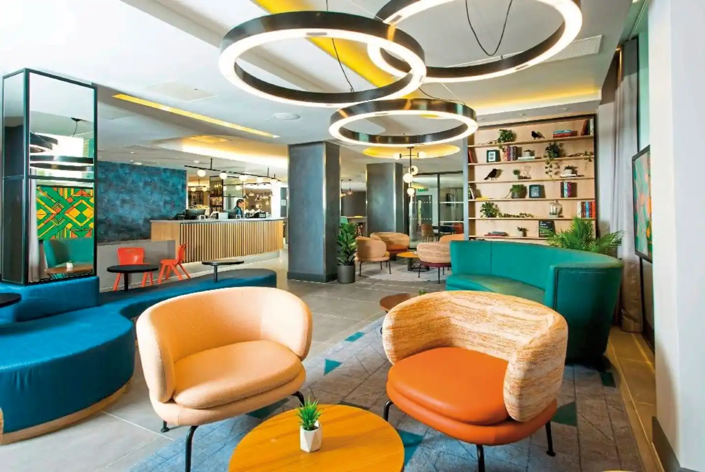 Hampton by Hilton London Park Royal Lobby