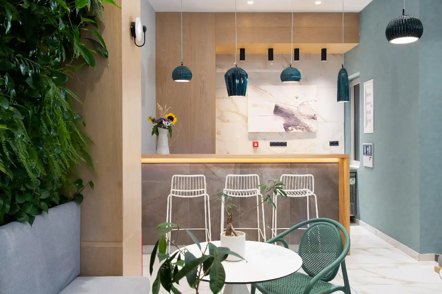 Enattica Suites Bar