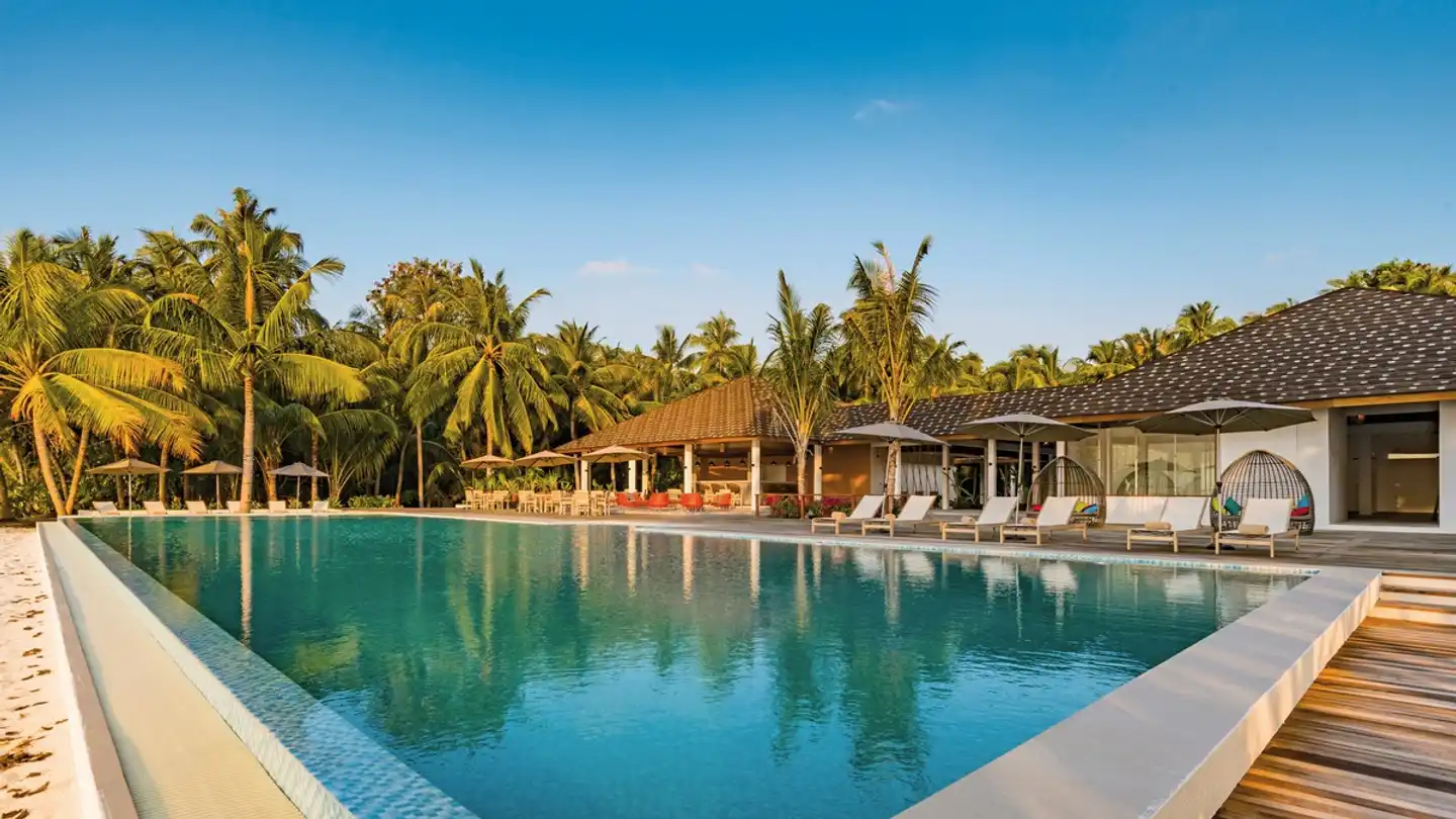 Fiyavalhu Maldives Pool