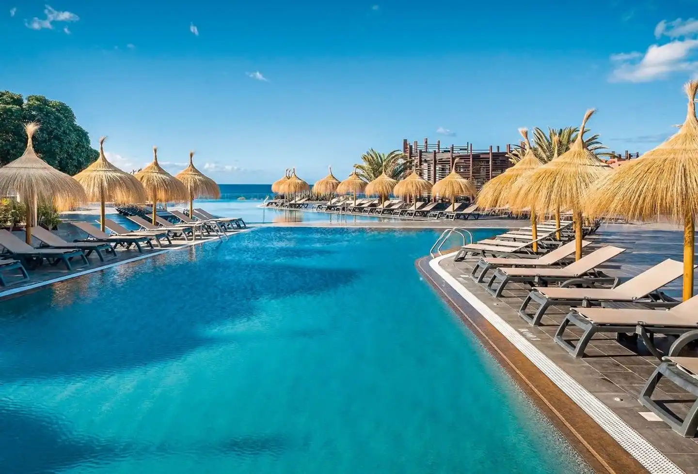 Barceló Tenerife Royal Level Pool