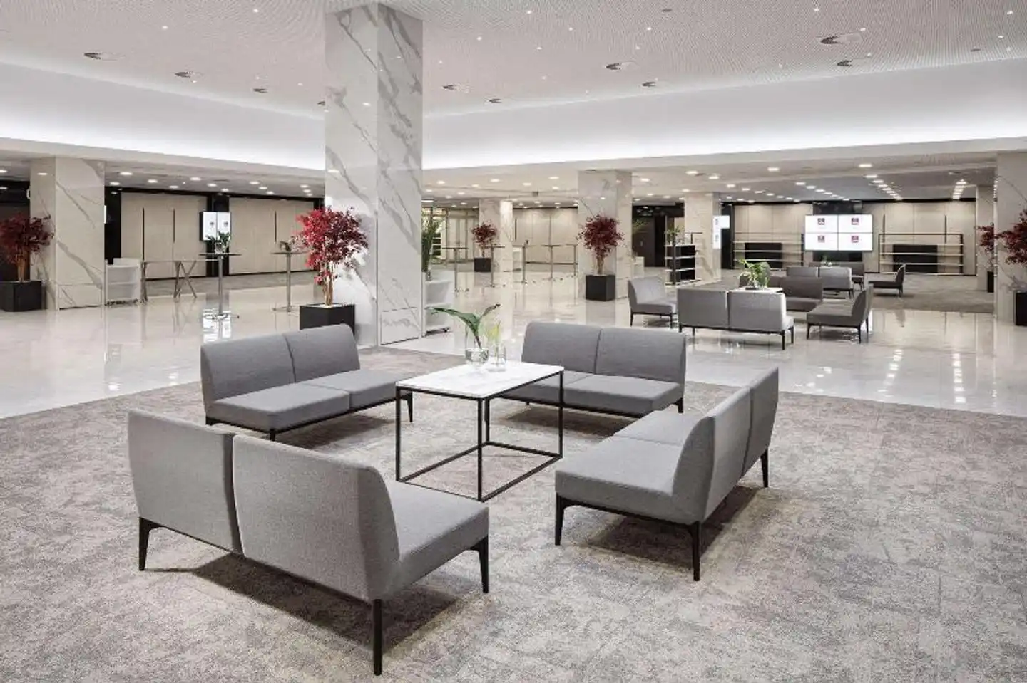 Clarion Congress Lobby