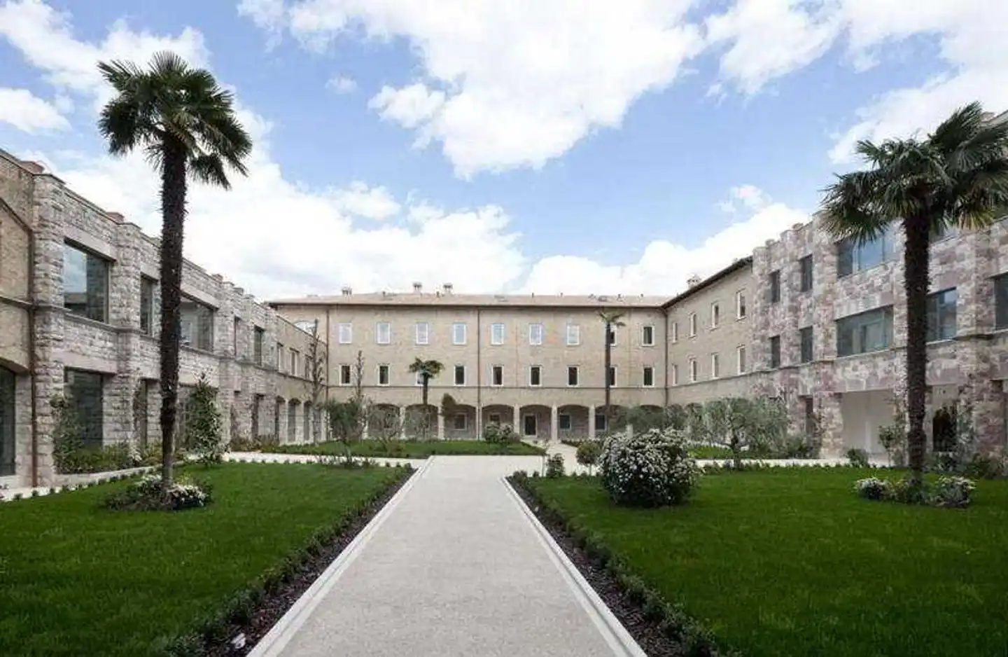 Hotel Cenacolo Assisi Aussenansicht