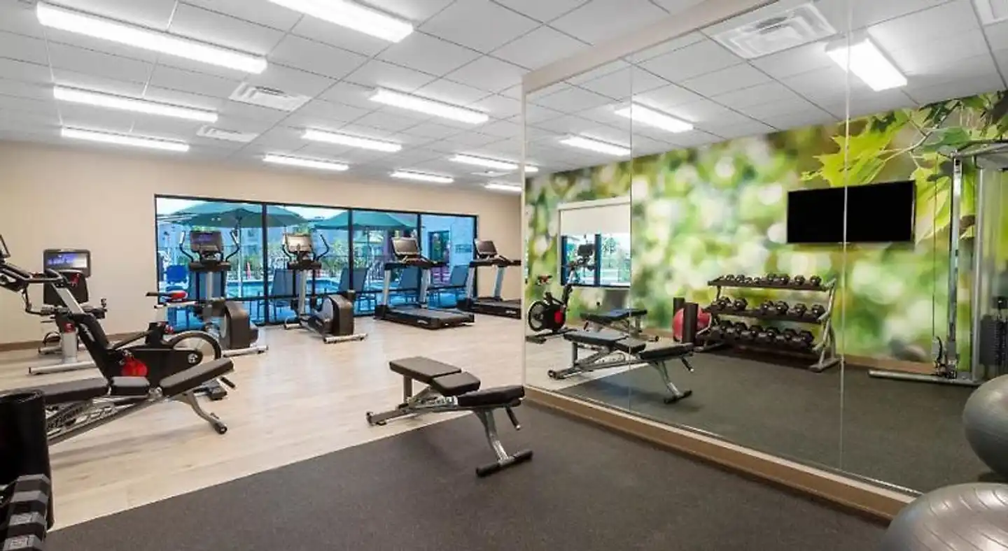Wyndham Garden Orlando Universal / I Drive Sport und Entertainment