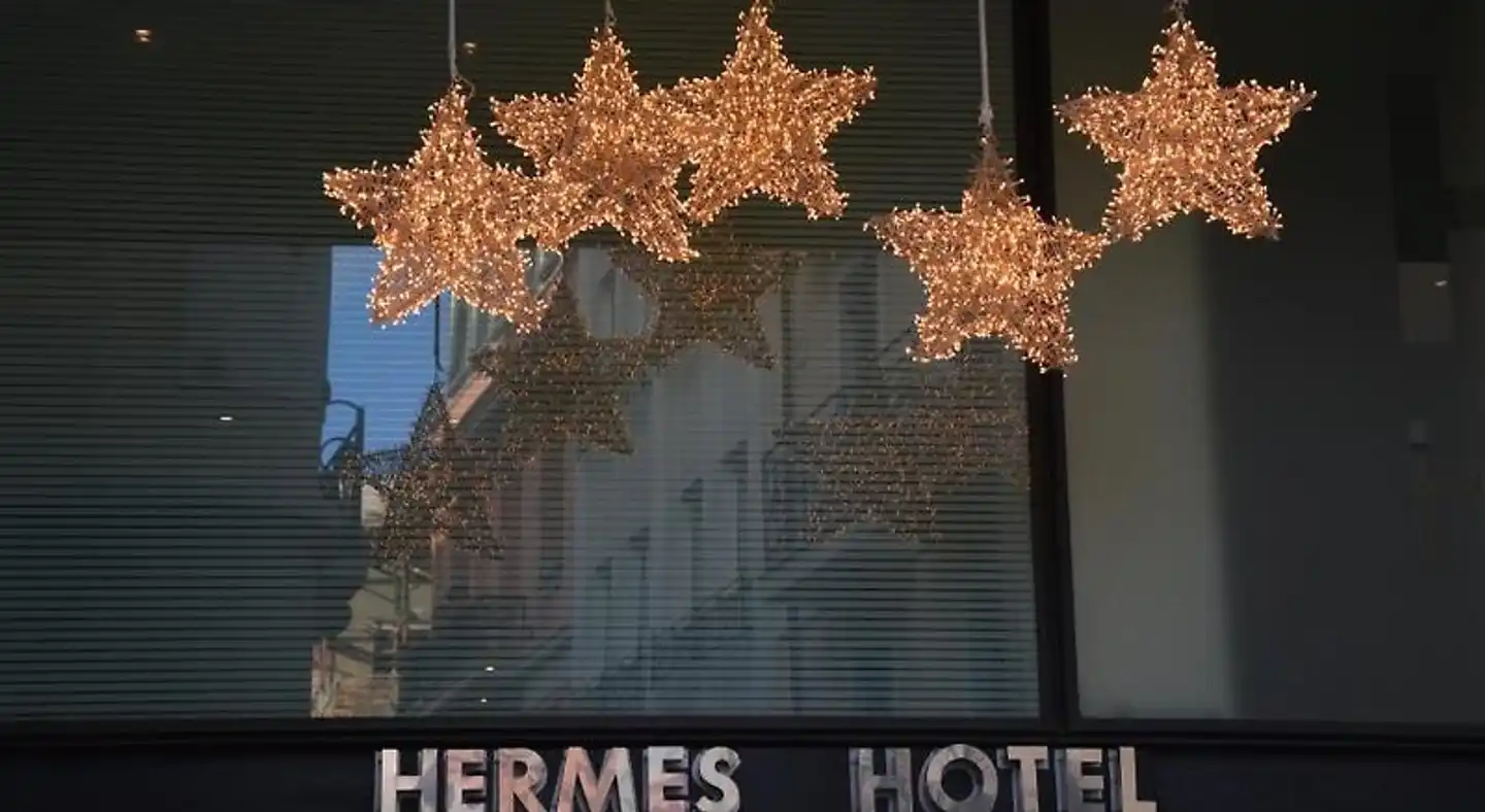 Hermes Hotel Aussenansicht