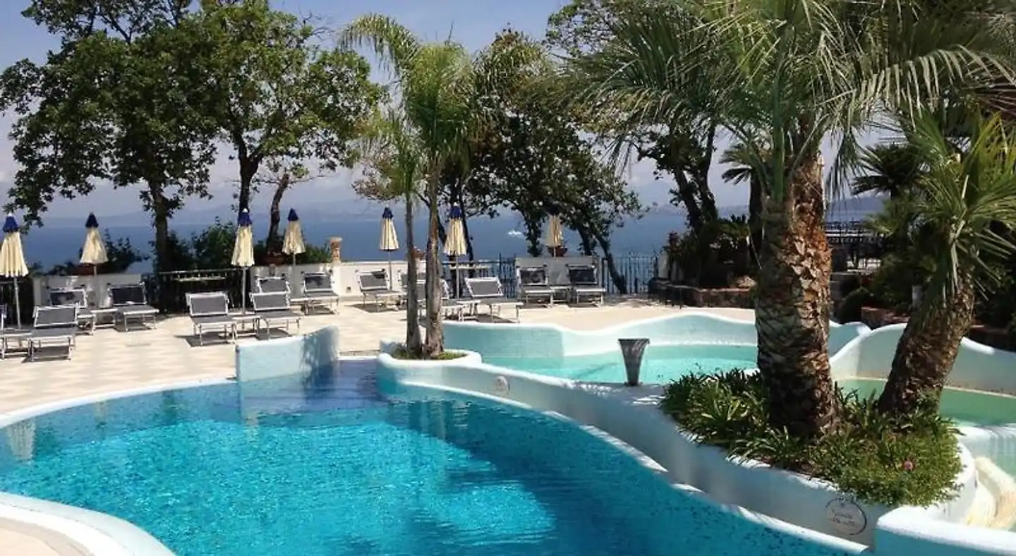 Myage Pool
