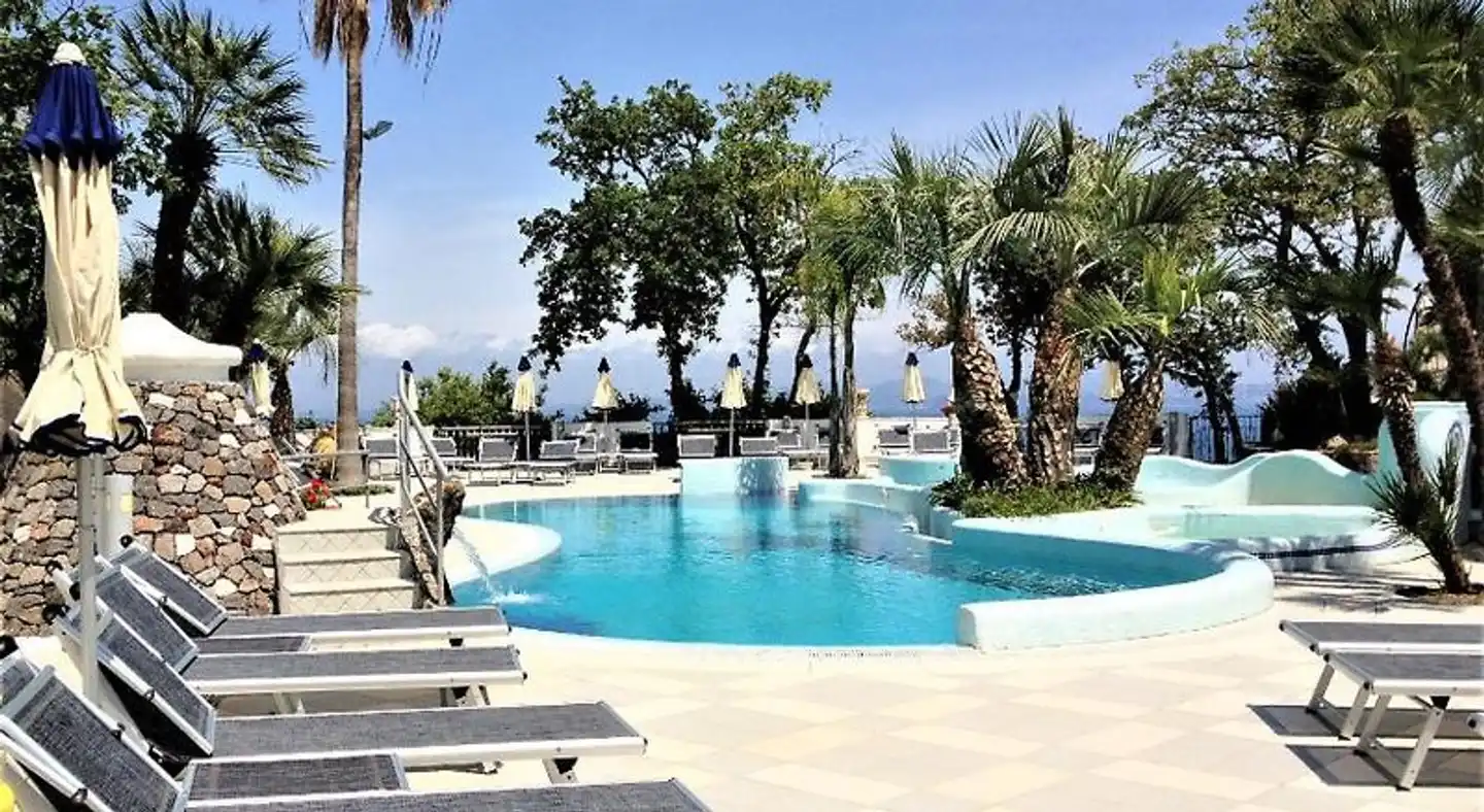 Myage Pool
