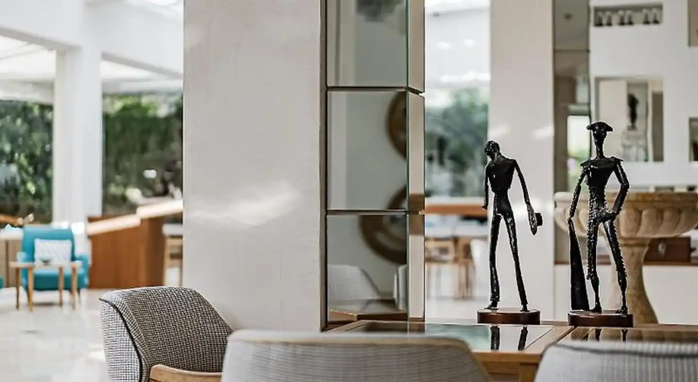 Conca Park Lobby