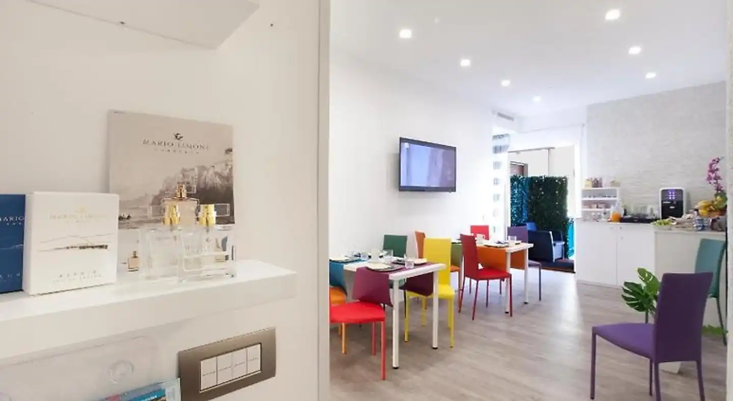 Vhome Restaurant