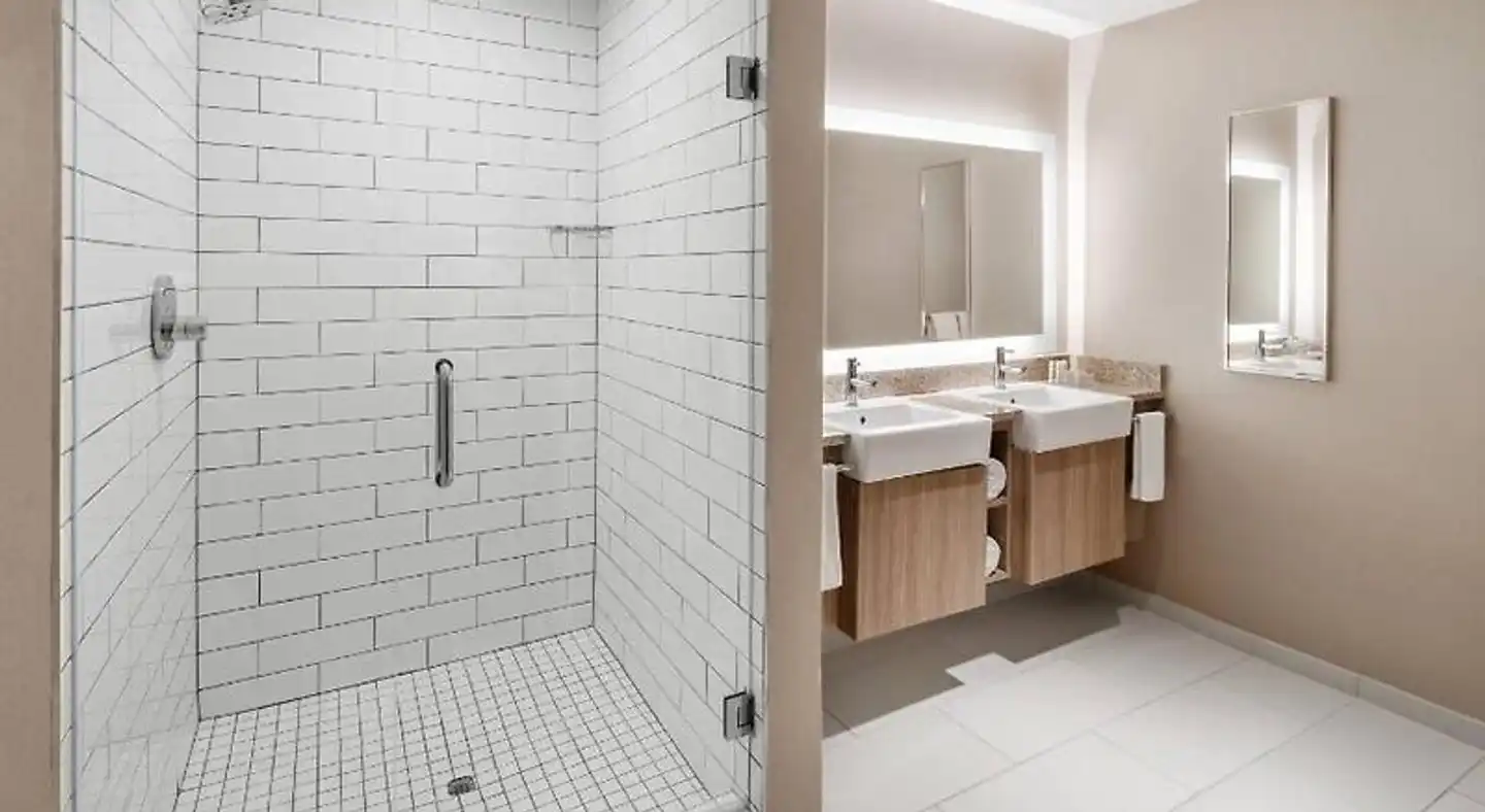 SpringHill Suites by Marriott Denver Airport Badezimmer