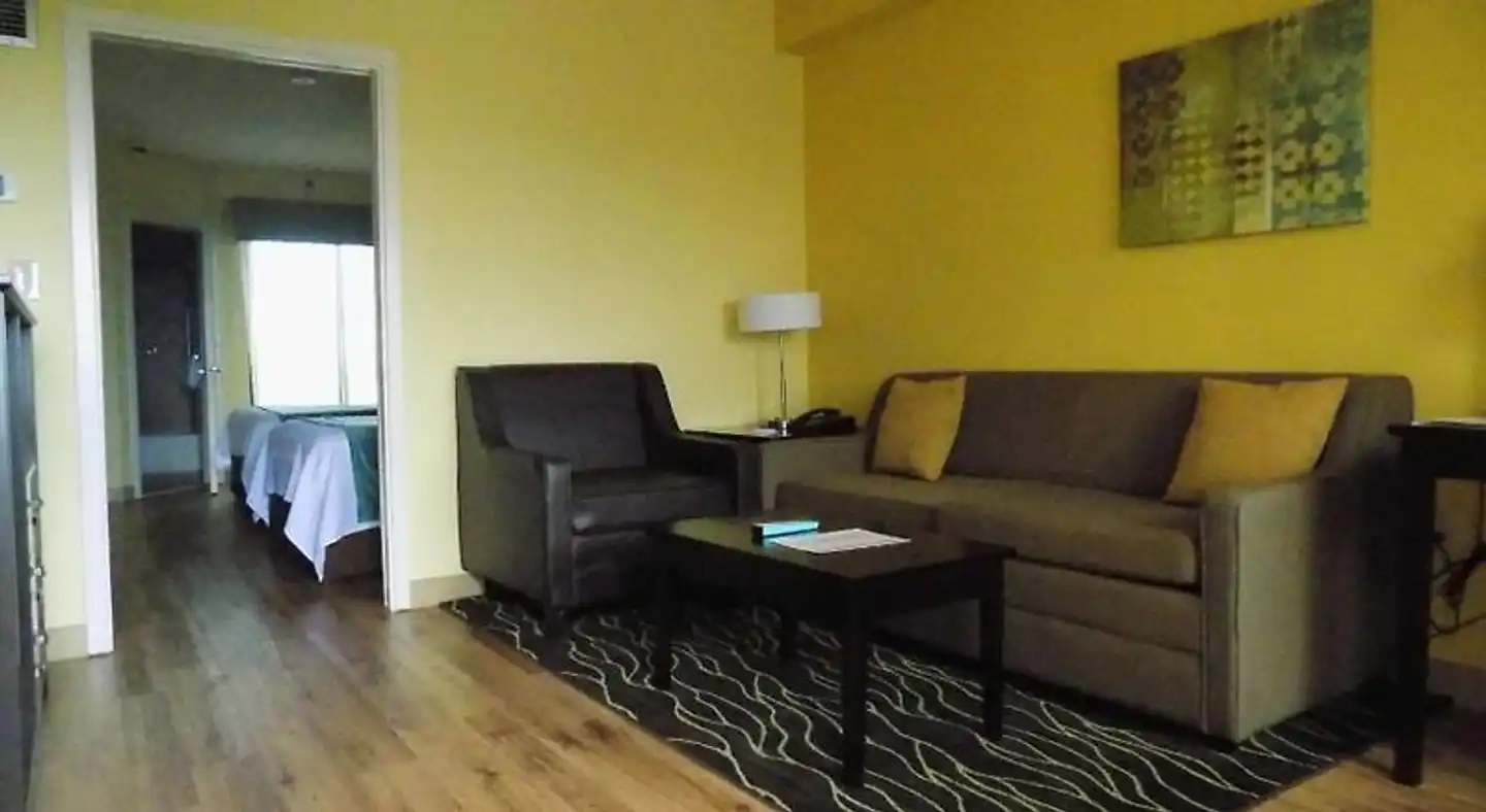 Best Western Plus Deerfield Beach Hotel & Suites Wohnbeispiel