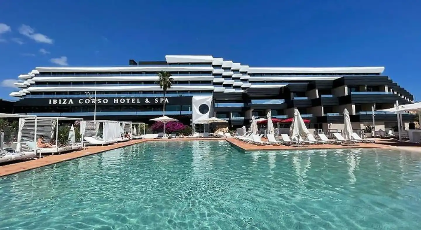 Ibiza Corso Hotel & Spa Pool