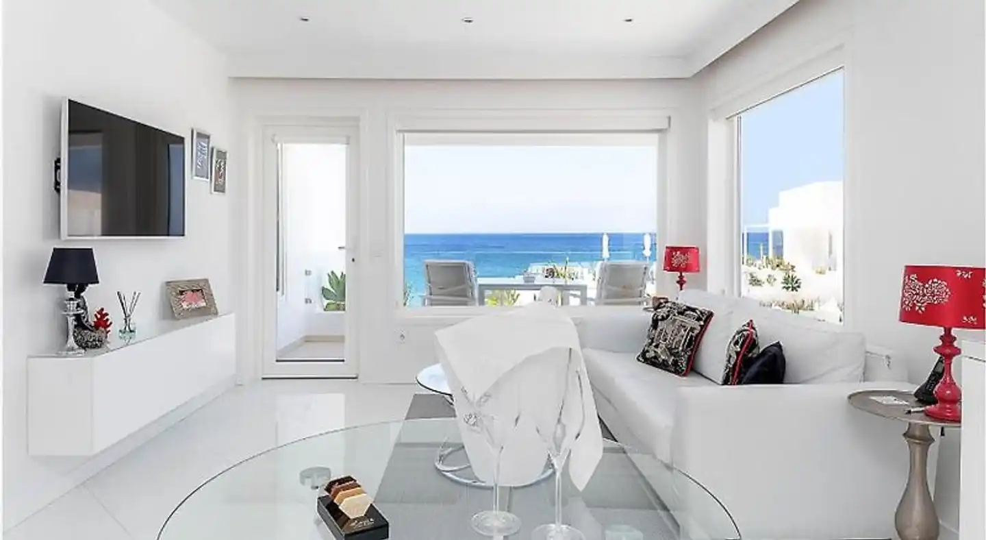 Lani's Suites de Luxe - Adults Only Wohnbeispiel