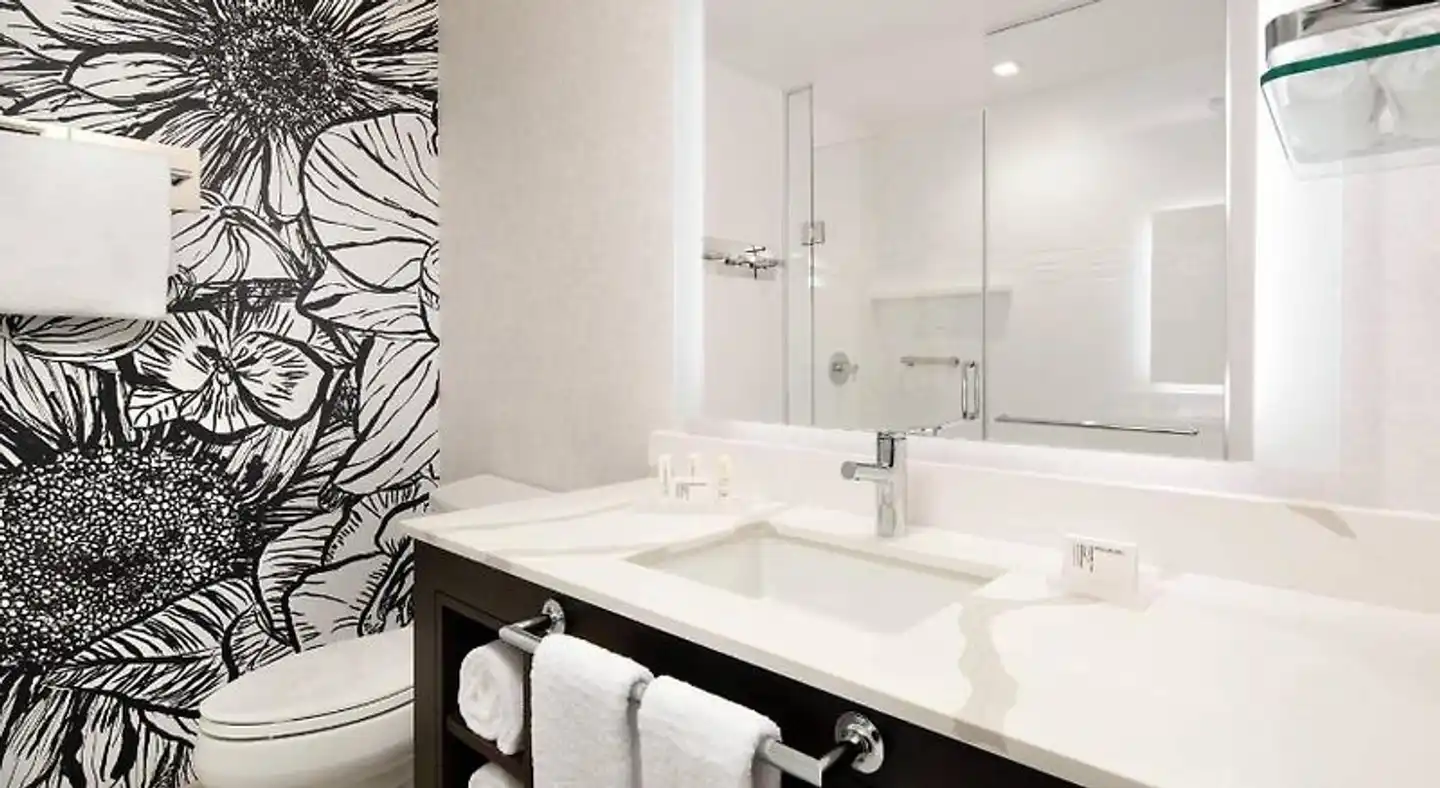 Residence Inn Los Angeles Glendale Badezimmer