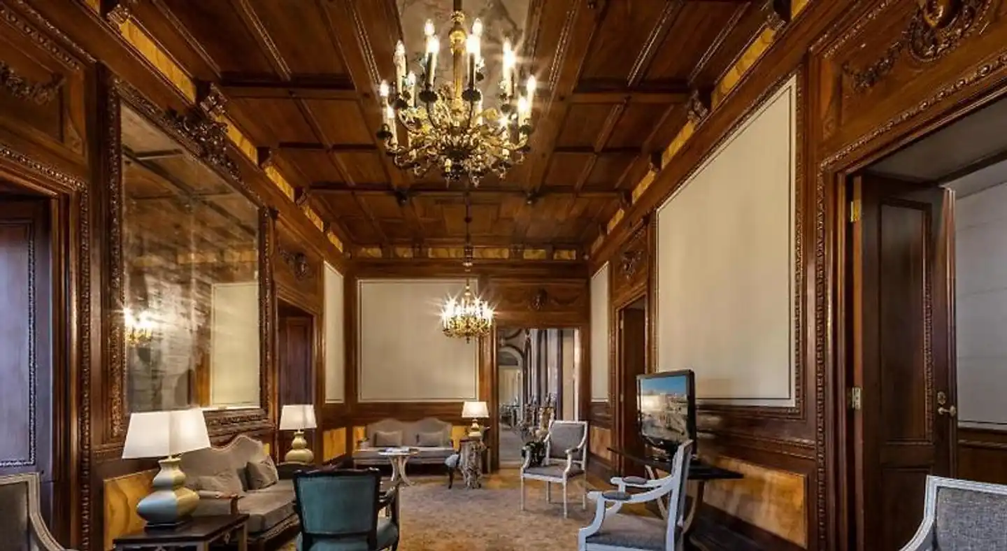 Pousada Palacio de Estoi, Small Luxury Hotels Lobby