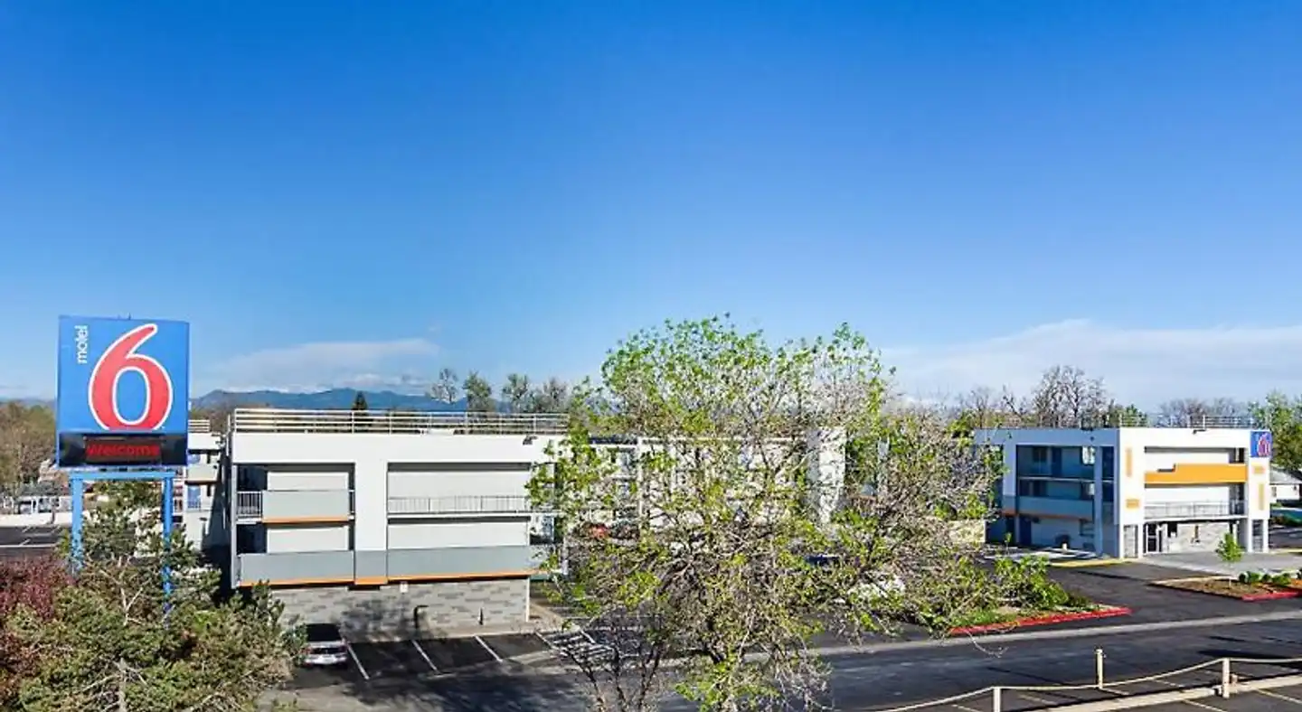 Motel 6 Denver, CO - Federal Boulevard Landschaft