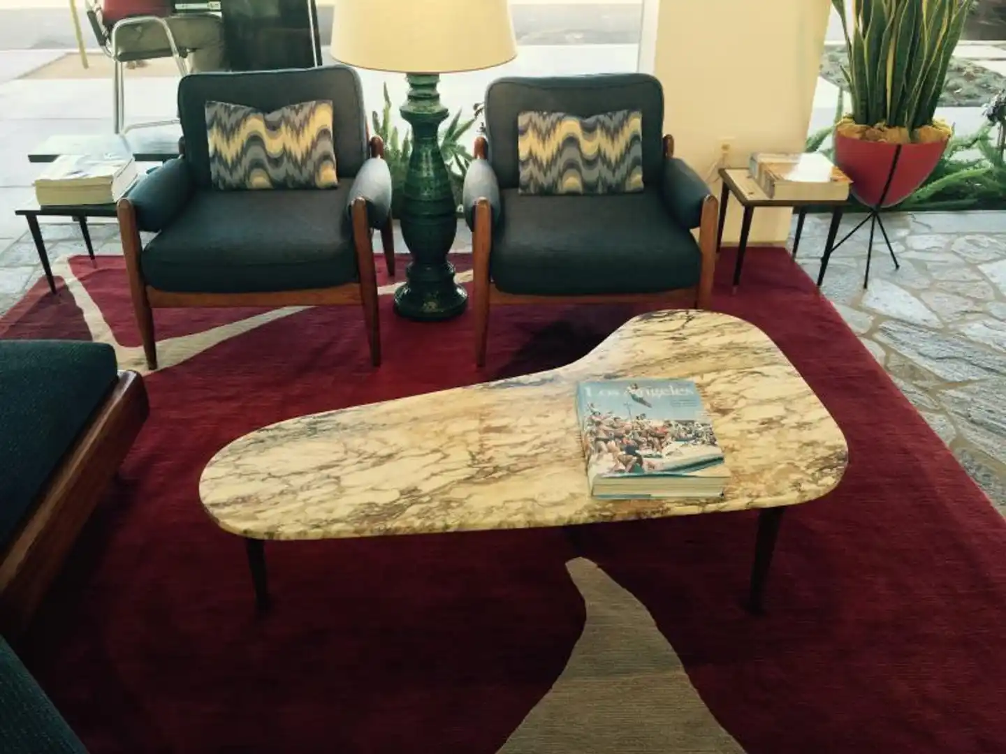 Beverly Laurel Motor Hotel Wohnbeispiel