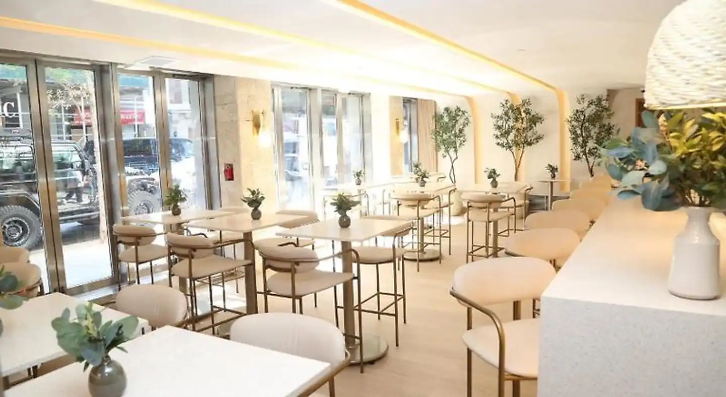 Shoreham Hotel Bar