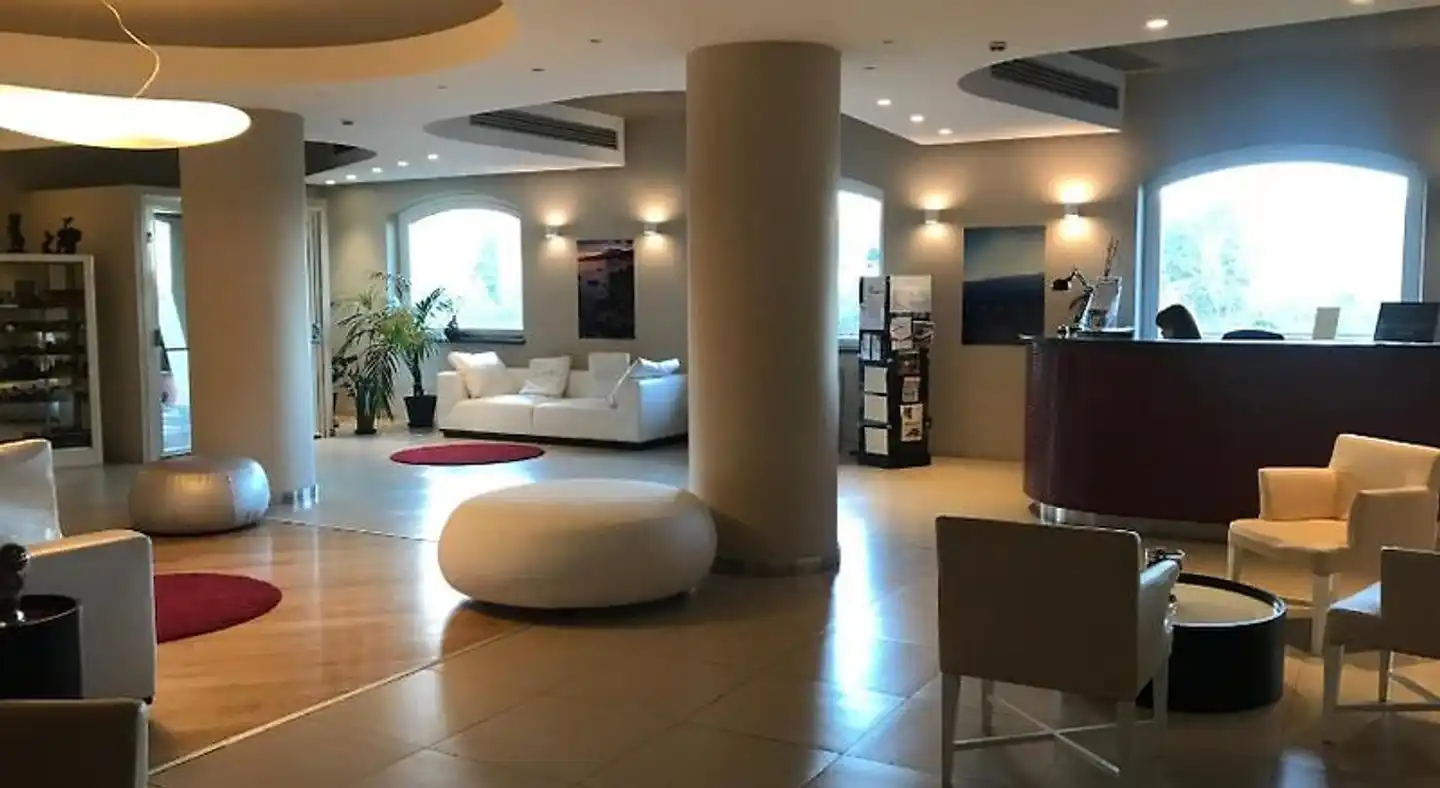 Mareneve Resort Lobby