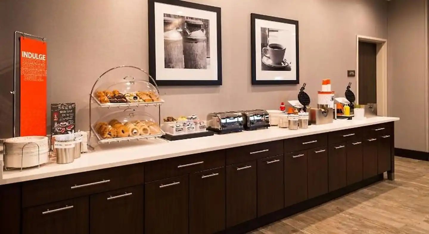 Hampton Inn & Suites Olympia Lacey Restaurant
