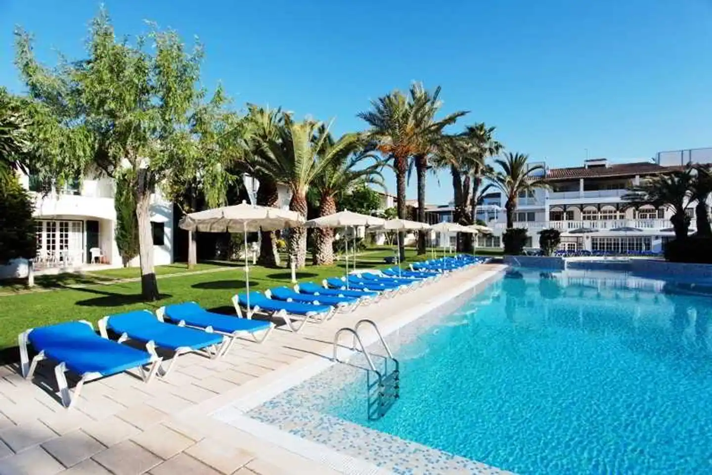 Grupotel Club Menorca Pool