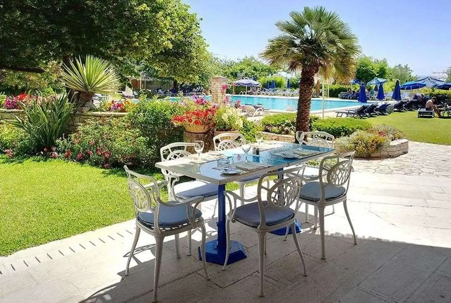 Corfu Palace Terrasse