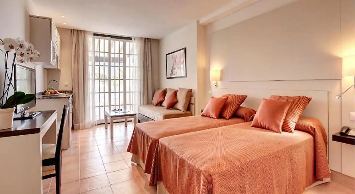 Grupotel Club Menorca Wohnbeispiel