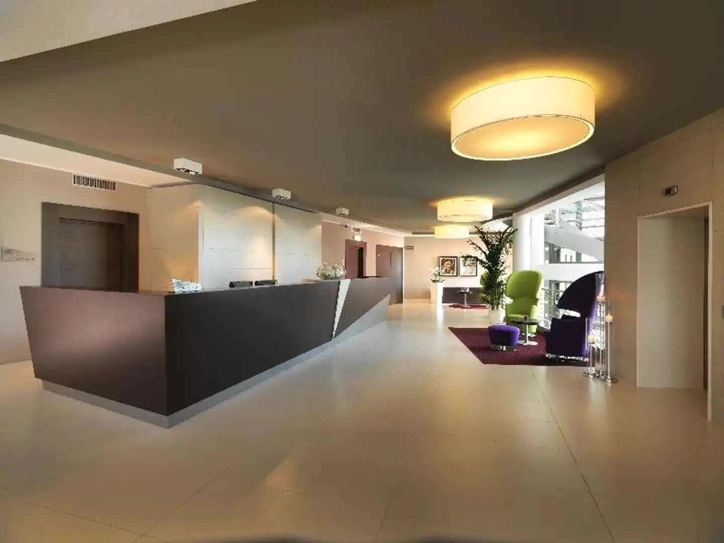 DB Hotel Verona Airport And Congress Lobby