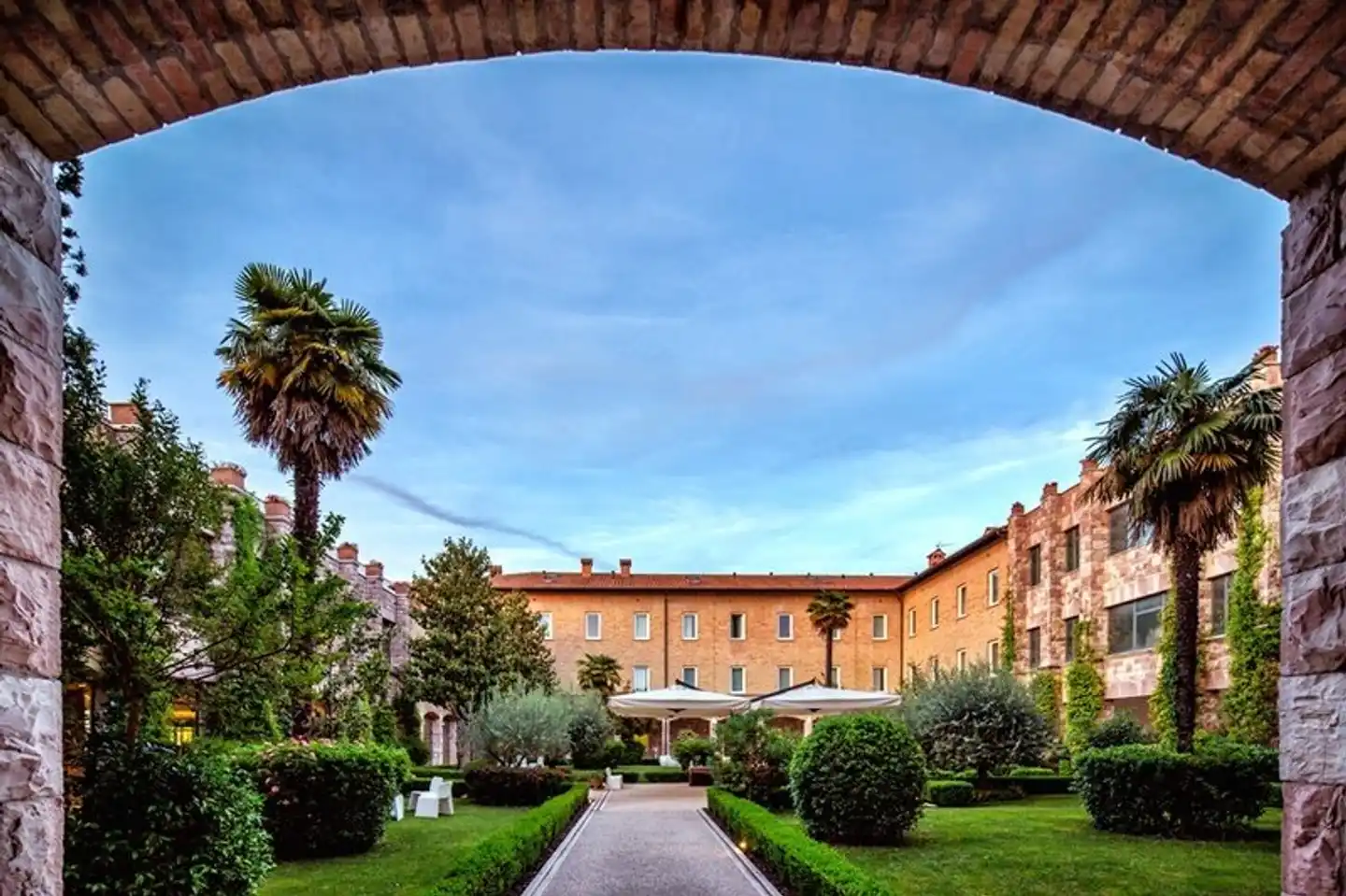 Hotel Cenacolo Assisi Aussenansicht
