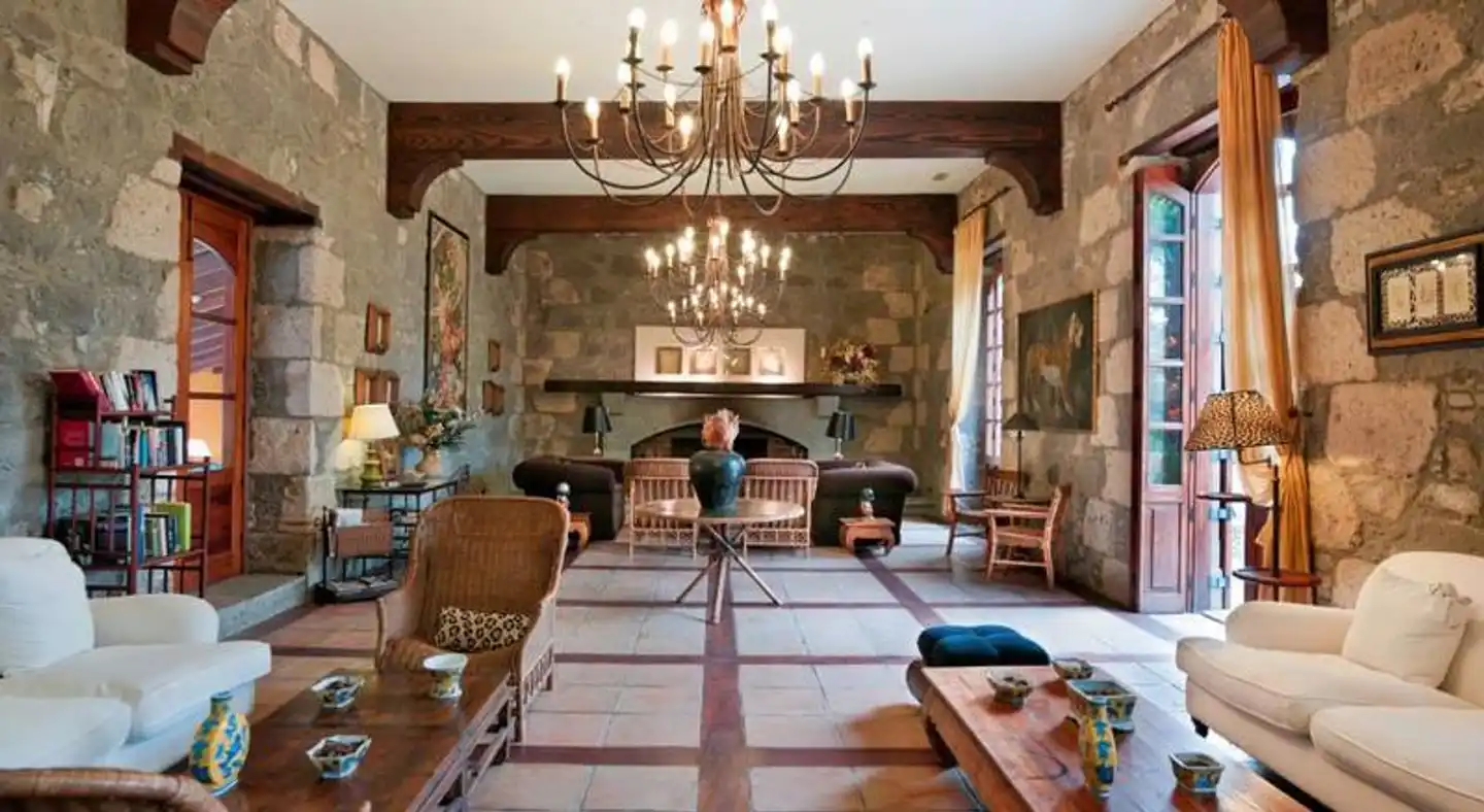 Hacienda del Buen Suceso Lobby
