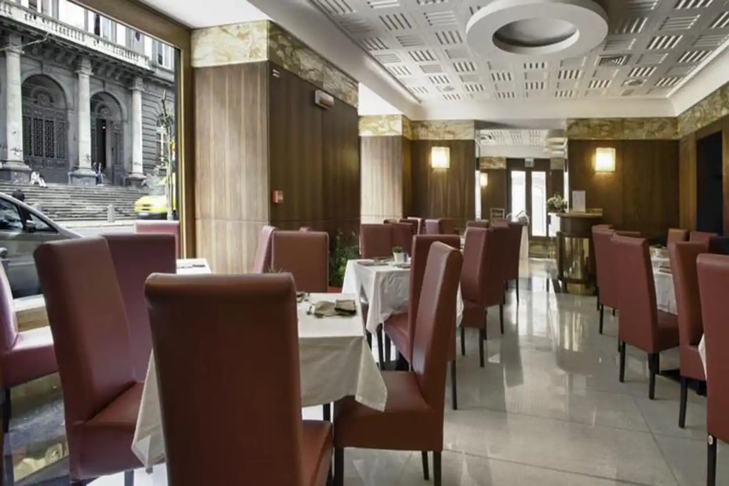 Naples Restaurant