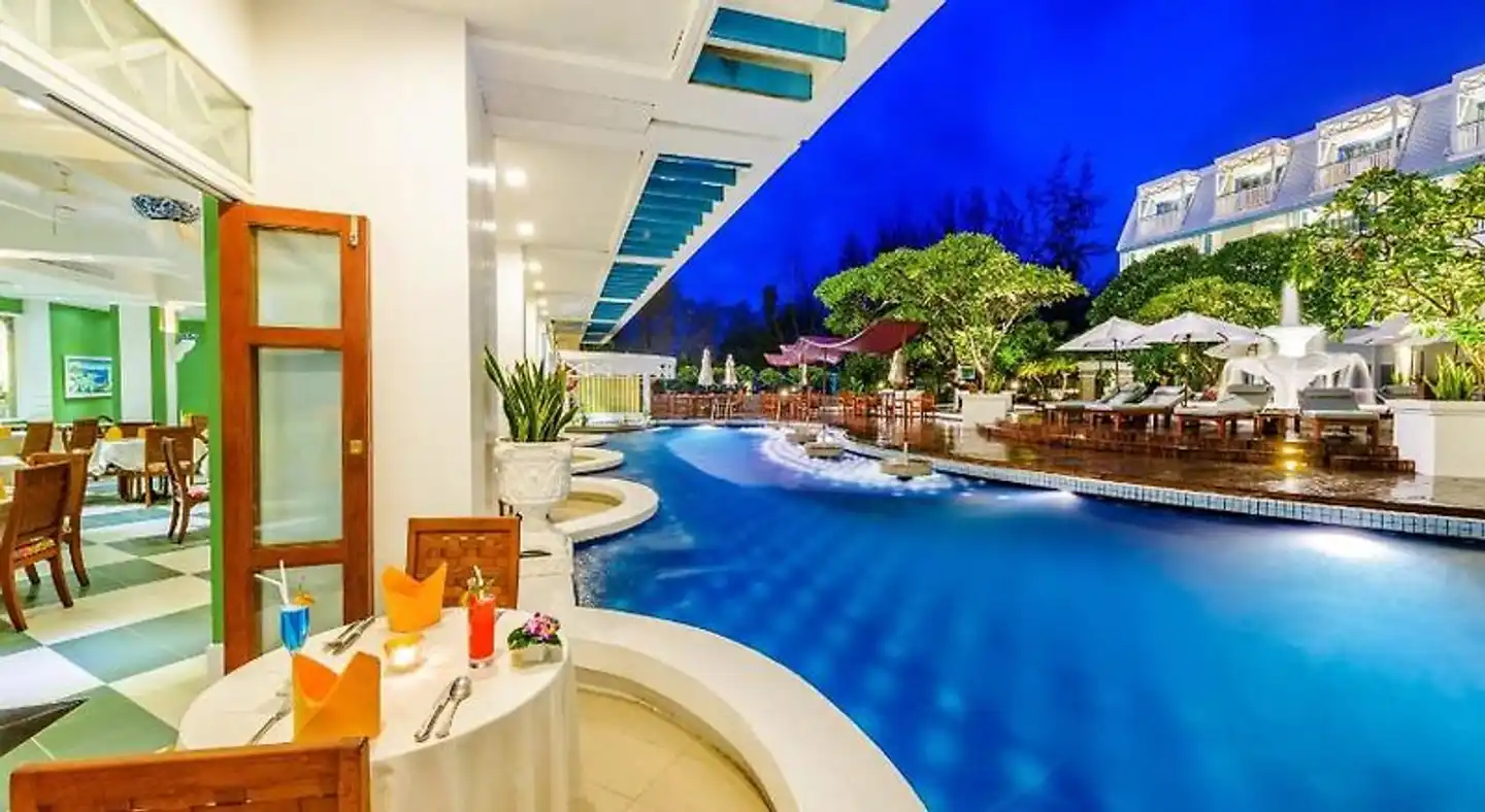 Andaman Seaview Hotel POOL
