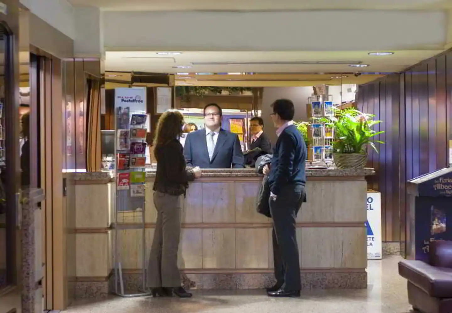 Hotel San Antonio Lobby
