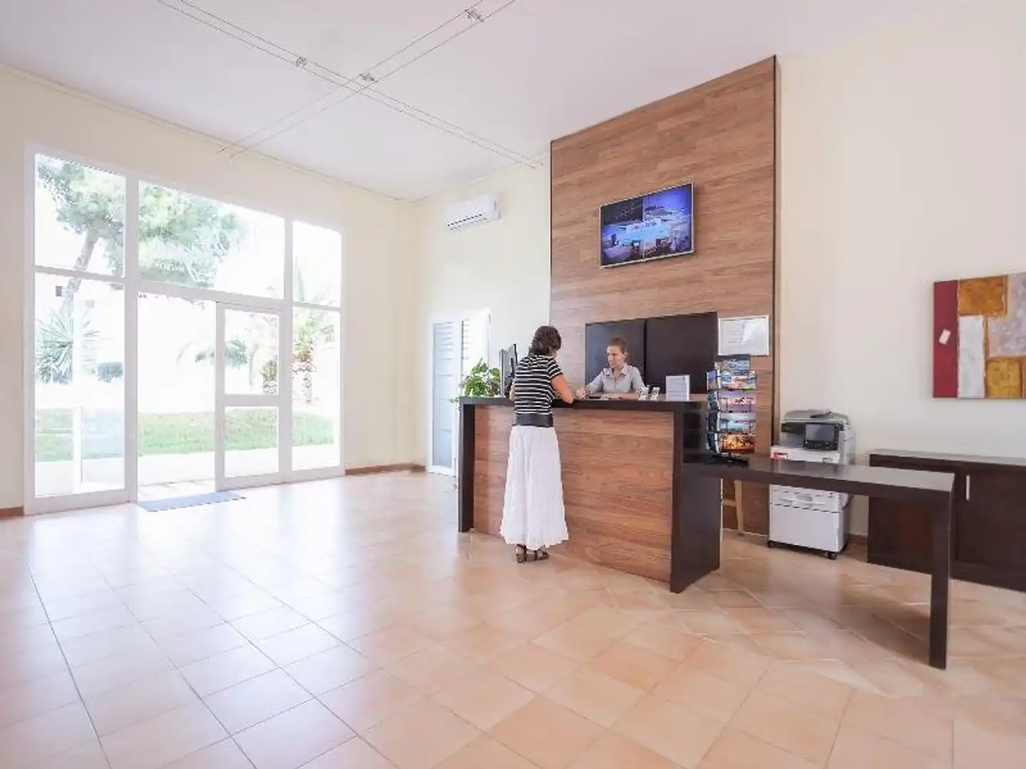 Vista Alegre Lobby