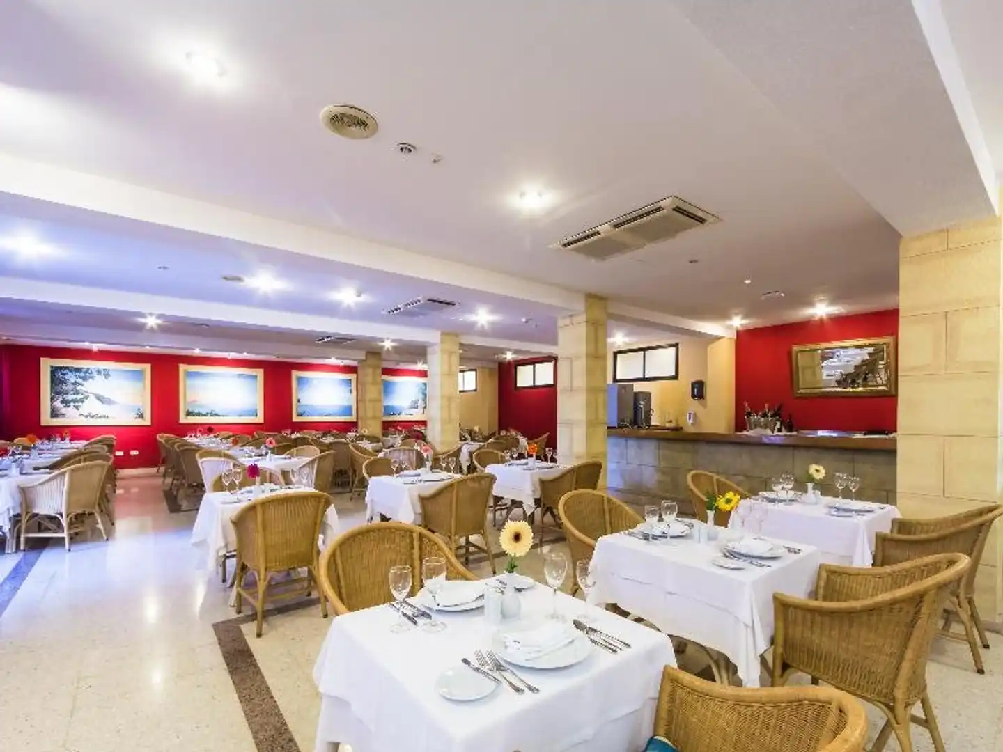 BlueBay Beach Club Restaurant
