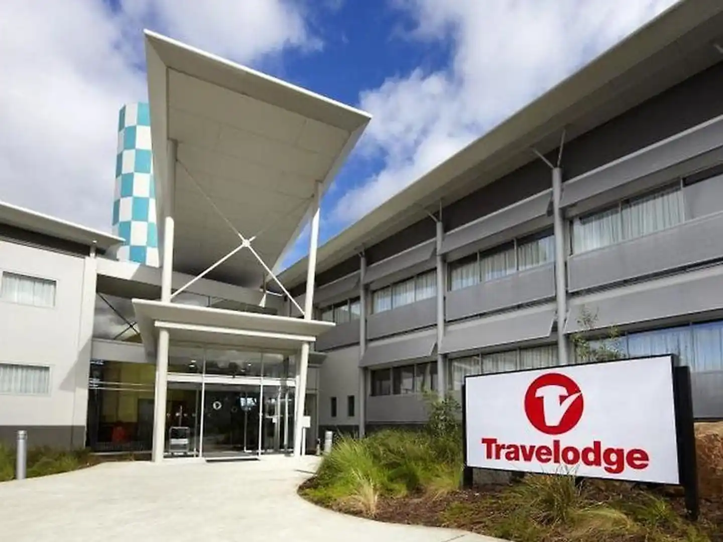 Travelodge Hotel Hobart Airport Aussenansicht