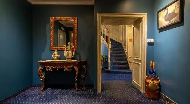 The Black Swan Hotel Lobby