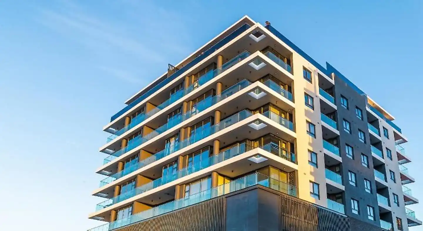 Latitude Aparthotel by Totalstay Aussenansicht