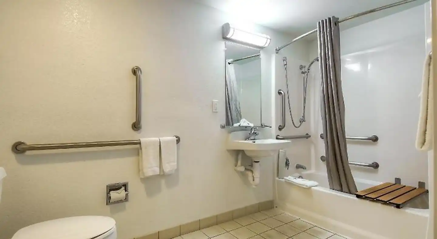 Motel 6 Carlsbad, CA - East Badezimmer