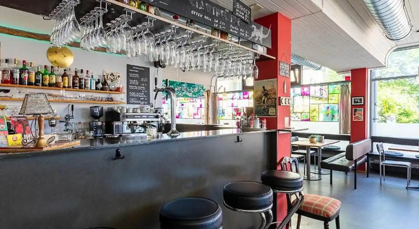 B&B Bettstatt-Neustadt Bar