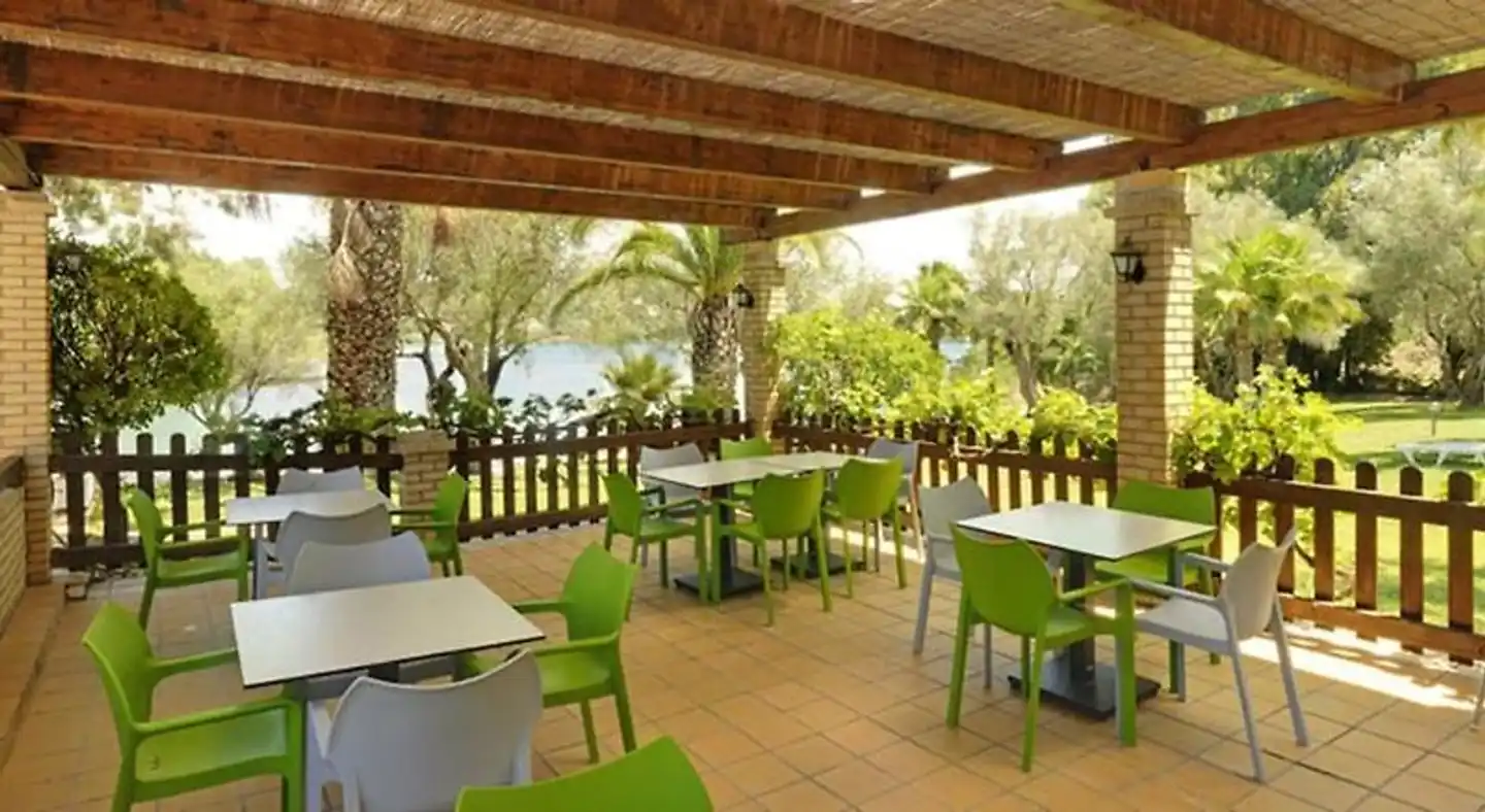 Helion Resort at Govino Bay Restaurant