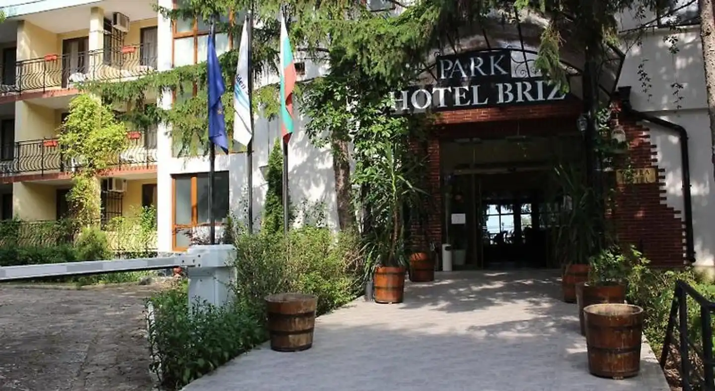 Briz Hotel Aussenansicht