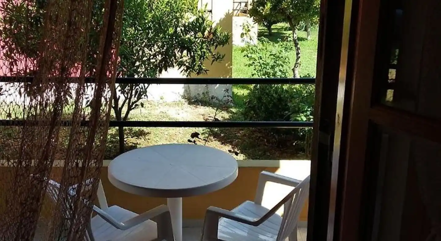 Alex Katerina Apartments Terrasse