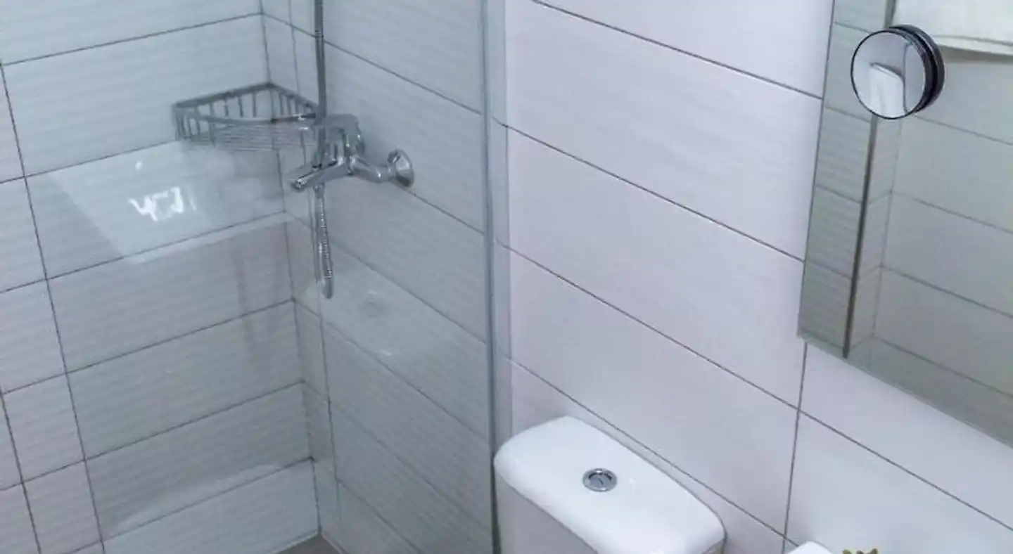 Pelagos Apartments Badezimmer