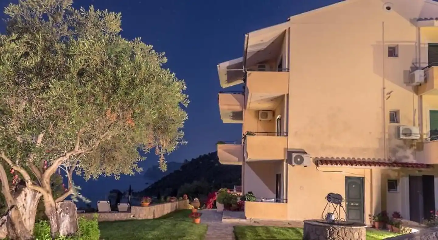 Pelagos Apartments Aussenansicht