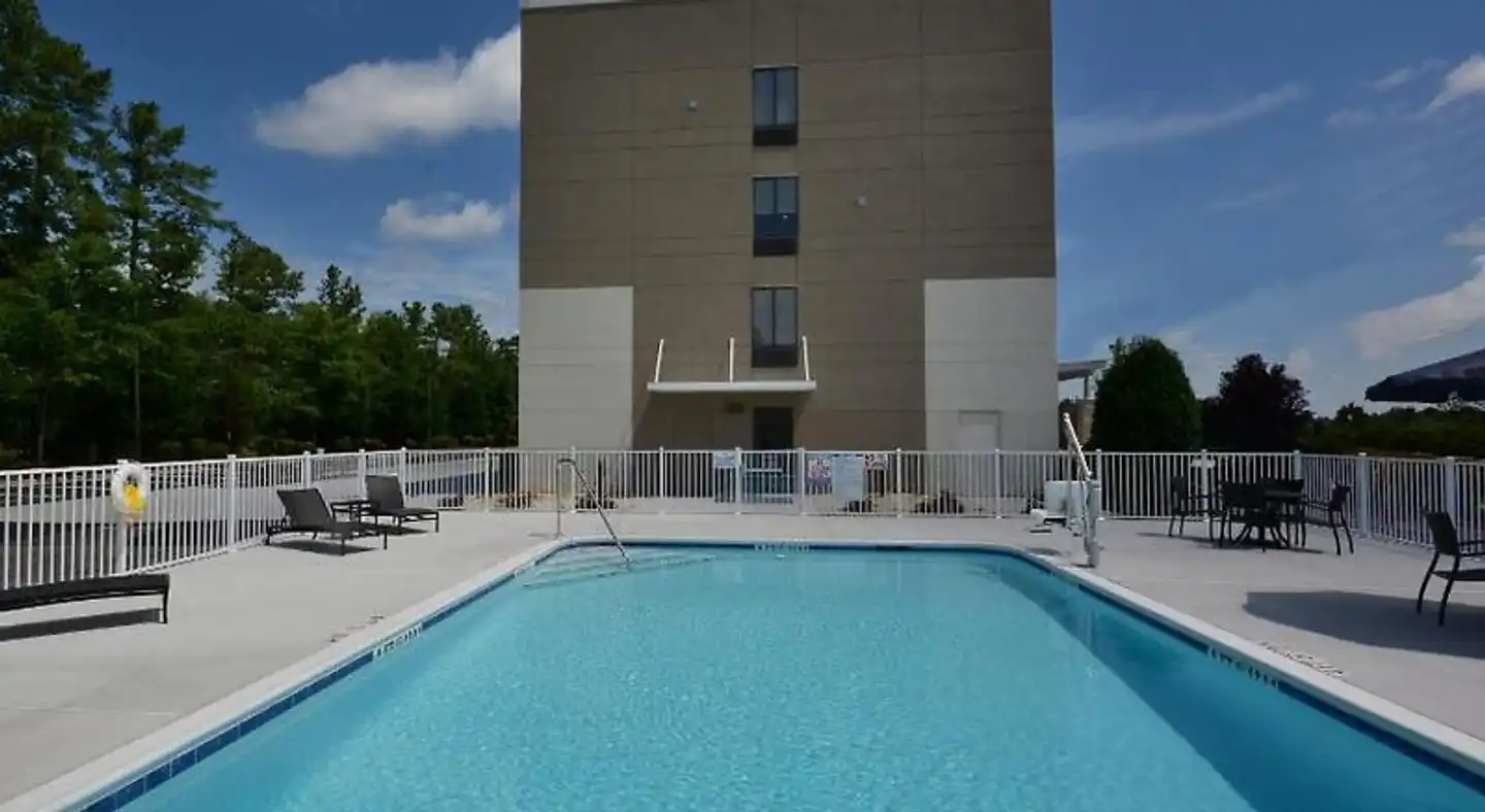 Holiday Inn Express & Suites Raleigh Durham Airport at RTP Pool