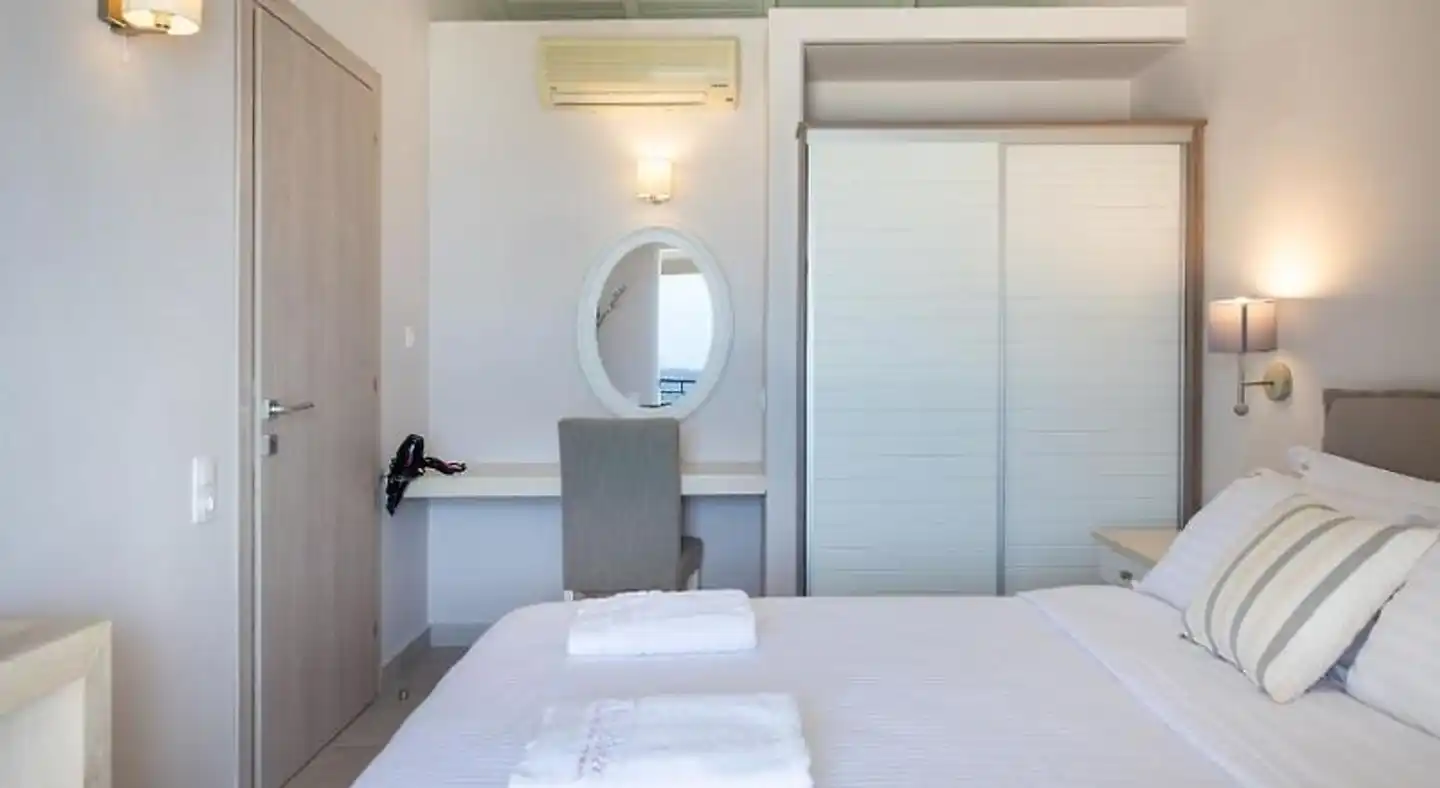 Sea Breeze Hotel & Apartments Badezimmer